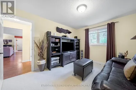 1 Bay Moorings Boulevard Penetanguishene ON L9M 1E7