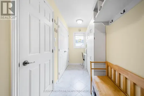 1 Bay Moorings Boulevard Penetanguishene ON L9M 1E7