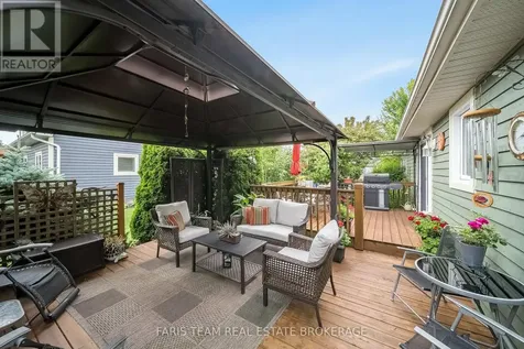 1 Bay Moorings Boulevard Penetanguishene ON L9M 1E7
