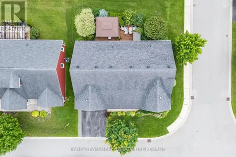 1 Bay Moorings Boulevard Penetanguishene ON L9M 1E7