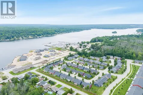 1 Bay Moorings Boulevard Penetanguishene ON L9M 1E7