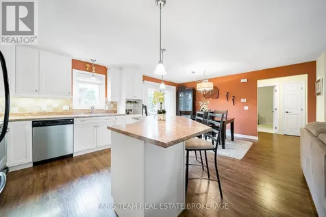 1 Bay Moorings Boulevard Penetanguishene ON L9M 1E7