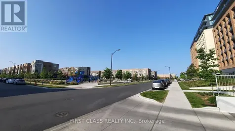 120 Eagle Rock Way Vaughan ON L6A 5C2