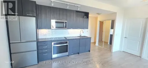 120 Eagle Rock Way Vaughan ON L6A 5C2