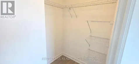 120 Eagle Rock Way Vaughan ON L6A 5C2