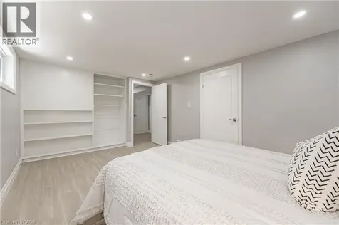 34 Bradley Drive Kitchener ON N2A 1K4