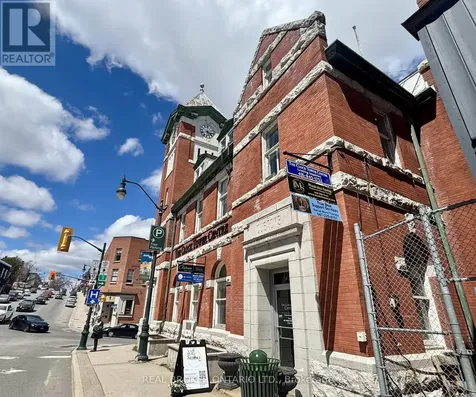 49 Manitoba Street Bracebridge ON P1L 2B2