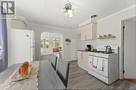 964 Eastlawn Avenue Windsor ON N8S 3H9