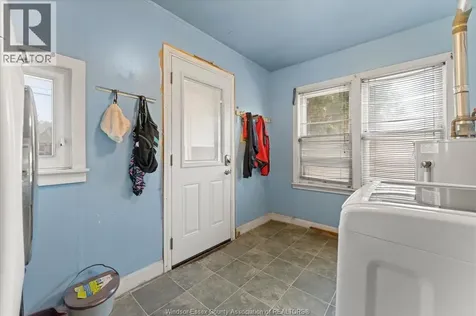 964 Eastlawn Avenue Windsor ON N8S 3H9