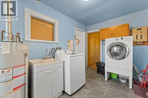 964 Eastlawn Avenue Windsor ON N8S 3H9