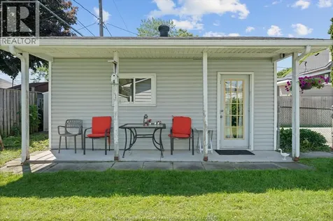 964 Eastlawn Avenue Windsor ON N8S 3H9