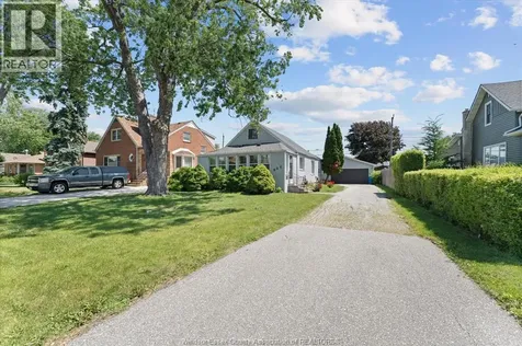 964 Eastlawn Avenue Windsor ON N8S 3H9
