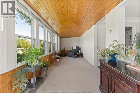 964 Eastlawn Avenue Windsor ON N8S 3H9