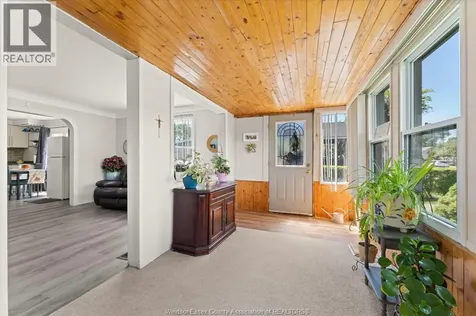 964 Eastlawn Avenue Windsor ON N8S 3H9