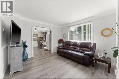 964 Eastlawn Avenue Windsor ON N8S 3H9