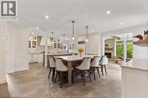 261 Ruggaber Drive Lakeshore ON N8N 4N8