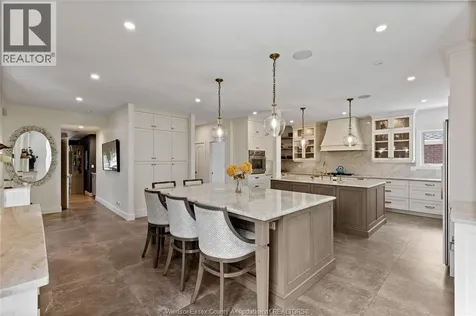 261 Ruggaber Drive Lakeshore ON N8N 4N8