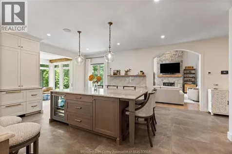 261 Ruggaber Drive Lakeshore ON N8N 4N8