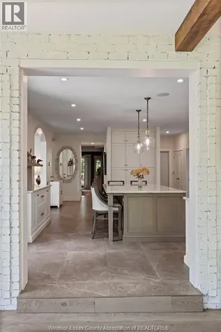 261 Ruggaber Drive Lakeshore ON N8N 4N8