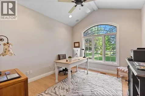 261 Ruggaber Drive Lakeshore ON N8N 4N8