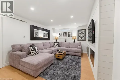 3 Alona Avenue Cambridge ON N3C 3Y5