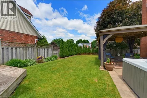 3 Alona Avenue Cambridge ON N3C 3Y5