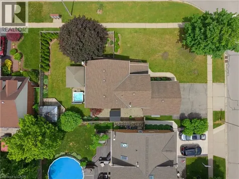 3 Alona Avenue Cambridge ON N3C 3Y5