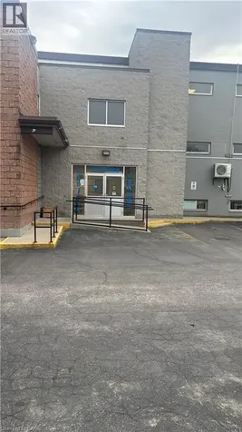 72 Brant Avenue Brantford ON N3T 5Z8
