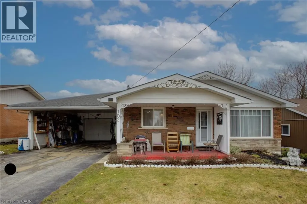 102 Byeland Drive Mount Forest ON N0G 2L2