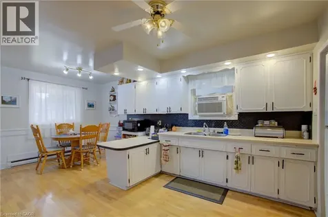 102 Byeland Drive Mount Forest ON N0G 2L2