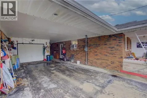 102 Byeland Drive Mount Forest ON N0G 2L2