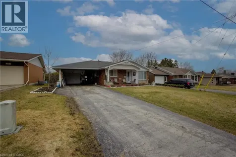 102 Byeland Drive Mount Forest ON N0G 2L2