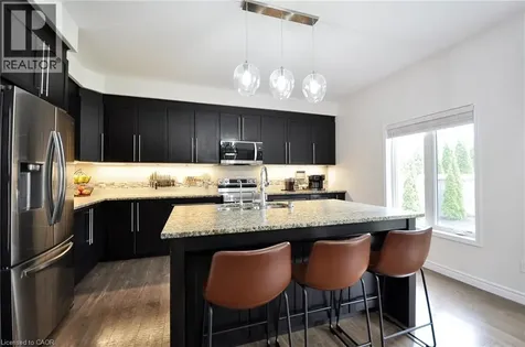 133 Grandville Circle Paris ON N3L 0A7