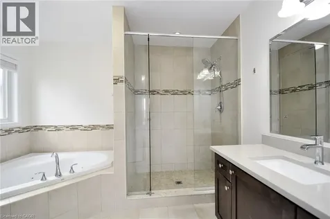 133 Grandville Circle Paris ON N3L 0A7