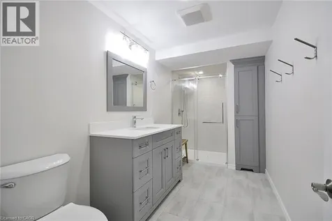133 Grandville Circle Paris ON N3L 0A7