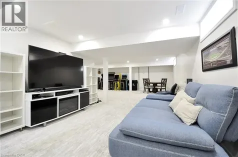 133 Grandville Circle Paris ON N3L 0A7