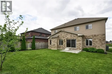 133 Grandville Circle Paris ON N3L 0A7