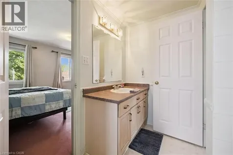 1192 Ottawa Street South Kitchener ON N2E 1L8