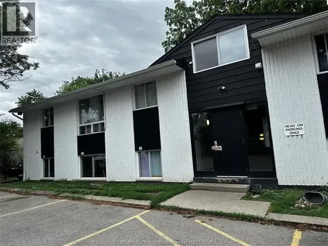 89 Sheldon Avenue Chatham ON N7L 3M8