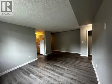 89 Sheldon Avenue Chatham ON N7L 3M8