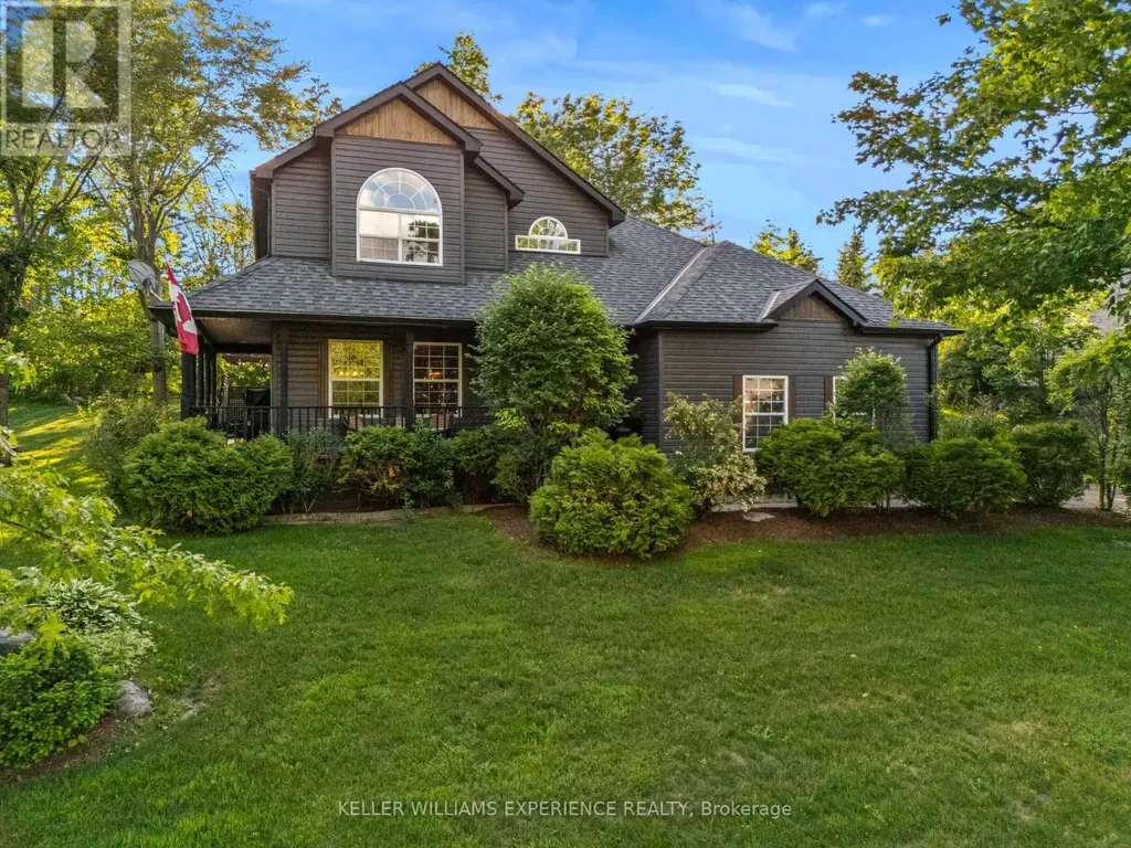 4254 Forest Wood Drive Severn ON L3V 6H3