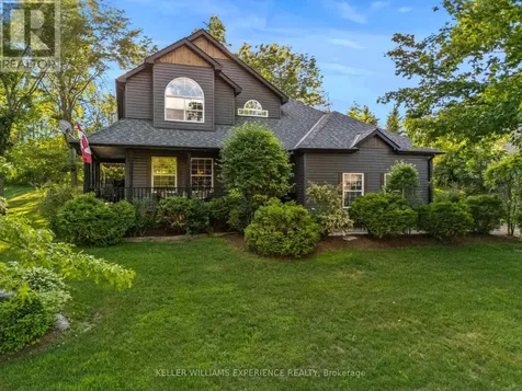4254 Forest Wood Drive Severn ON L3V 6H3
