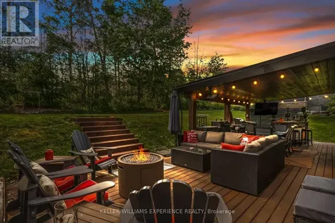 4254 Forest Wood Drive Severn ON L3V 6H3