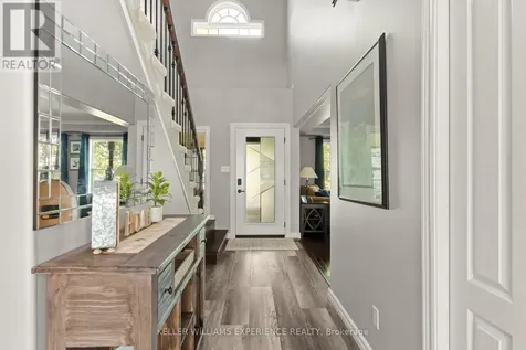 4254 Forest Wood Drive Severn ON L3V 6H3