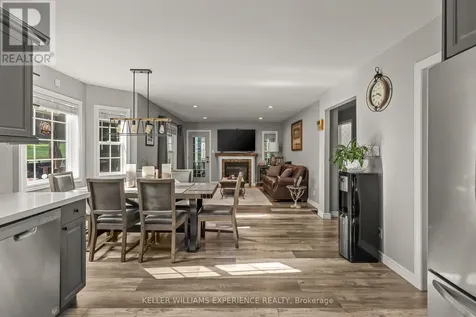 4254 Forest Wood Drive Severn ON L3V 6H3