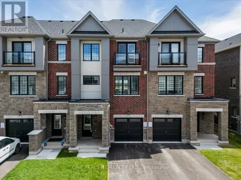16 Pearen Lane Barrie ON L9J 0Z7