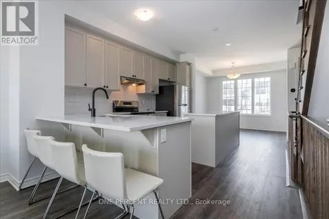 16 Pearen Lane Barrie ON L9J 0Z7