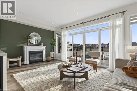 35 Midhurst Heights Hamilton ON L8J 0K9