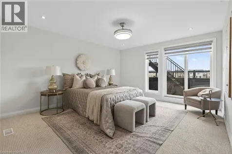 35 Midhurst Heights Hamilton ON L8J 0K9