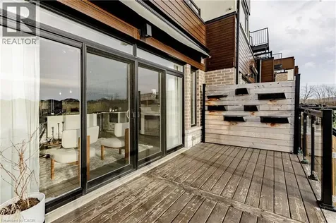35 Midhurst Heights Hamilton ON L8J 0K9